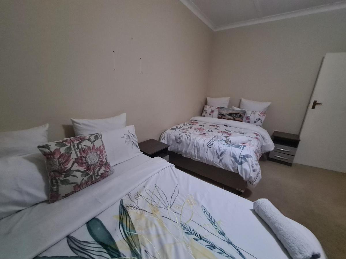 Zenith House Boston Self Catering Accomodation Κέιπ Τάουν Εξωτερικό φωτογραφία